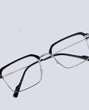 Fashionable LightSensitive Eyeglasses