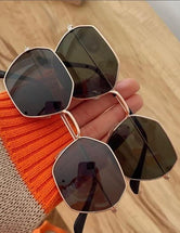 Suga Octagon Round Black Sunglass